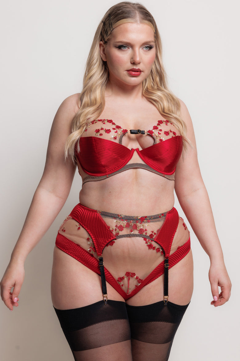 Charlotte Silk Suspender