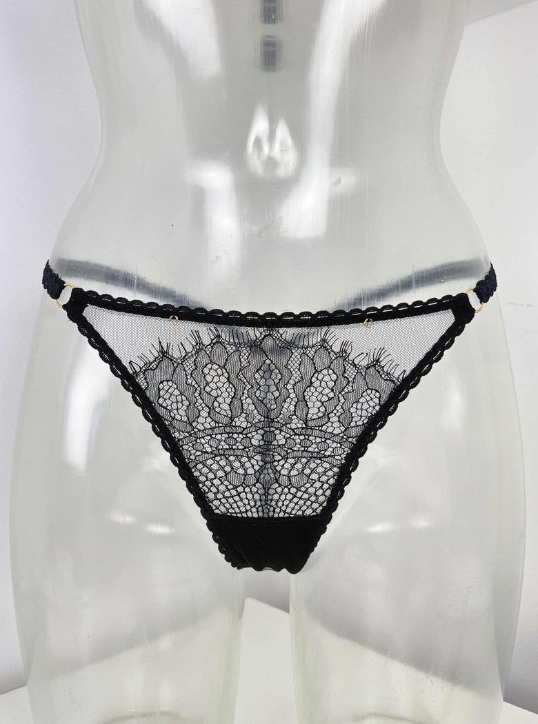 Beyond Sustainable G-String SSS1255