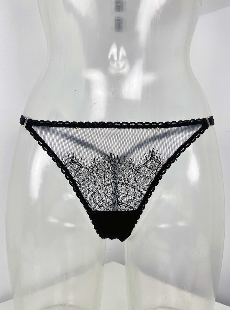 Beyond Sustainable G-String SSS1253