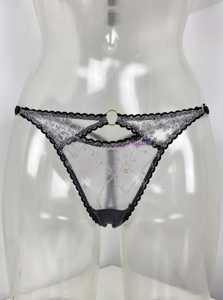 Beyond Sustainable G-String SSS1276