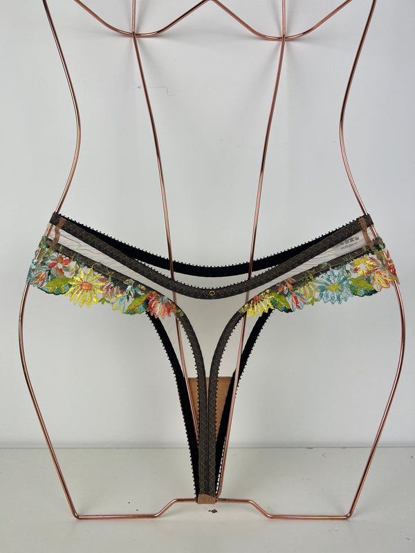 Sally Daisy High Cut Thong SS8085