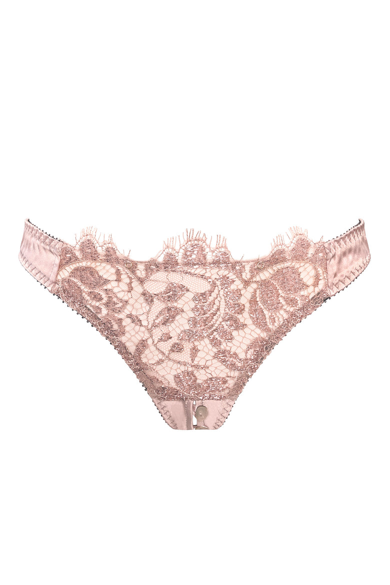 Vanessa Brief