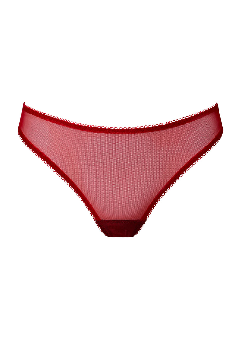 Elly Rouge Brief